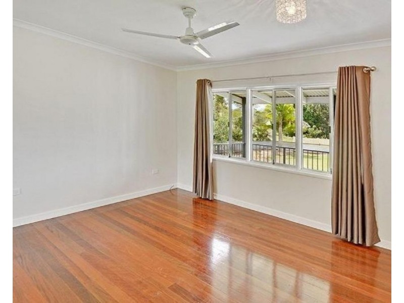 13 Mountaindale Court, Mooloolah Valley QLD 4553