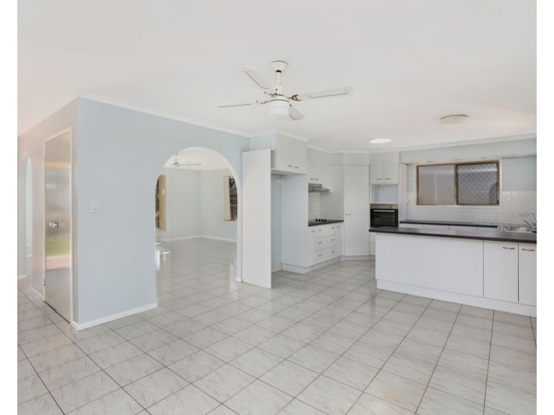 7 Undara Ave, Buddina QLD 4575