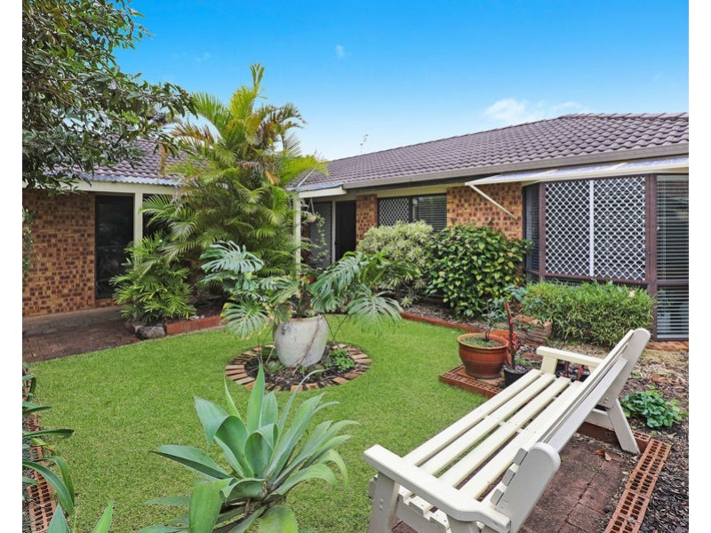 109/8 Melody Court, Warana QLD 4575