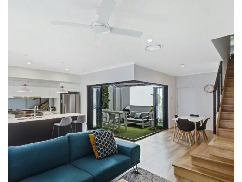 56 St Quentin Ave, Maroochydore QLD 4558
