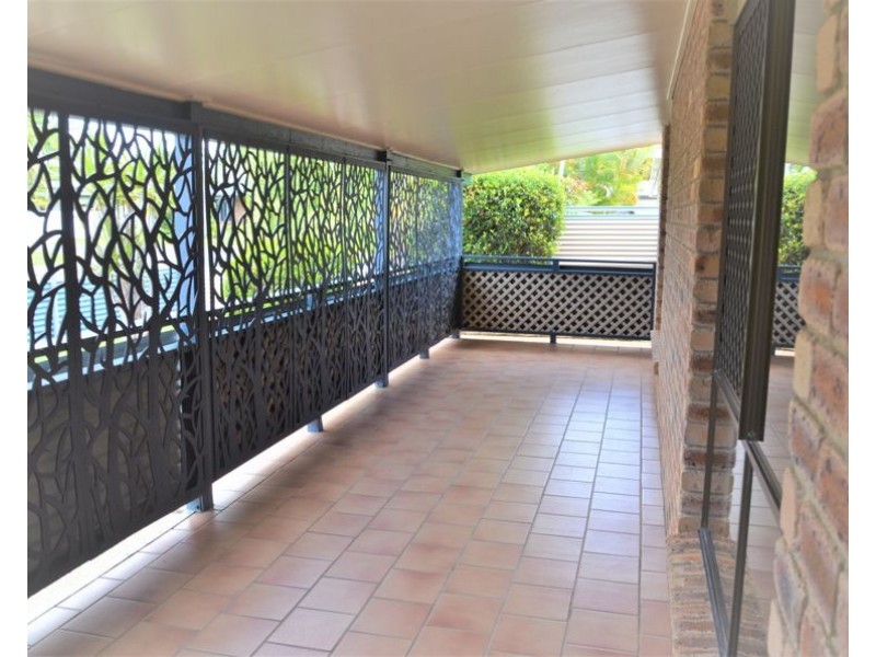 2/44 Balyarta Street, Mooloolaba QLD 4557