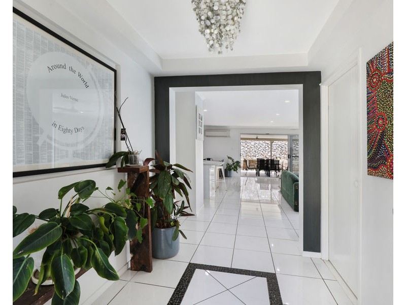 19 Crows Ash Place, Kuluin QLD 4558