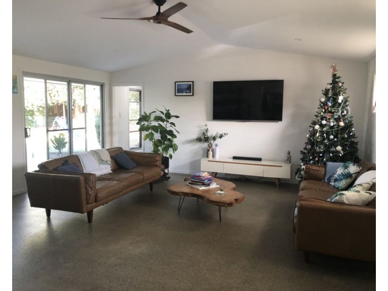 55 Sunbird Chase, Parrearra QLD 4575