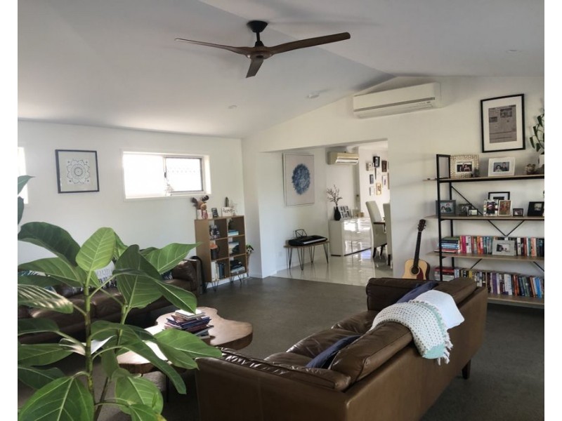 55 Sunbird Chase, Parrearra QLD 4575