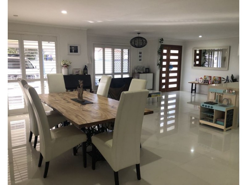 55 Sunbird Chase, Parrearra QLD 4575