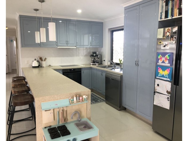 55 Sunbird Chase, Parrearra QLD 4575