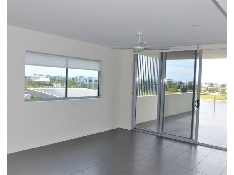 Unit 9 12 Bright Place, Birtinya QLD 4575