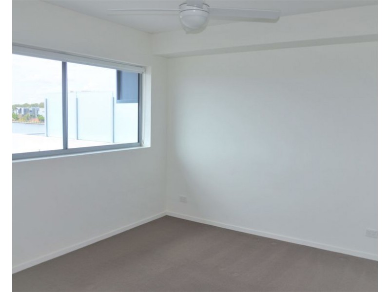 Unit 9 12 Bright Place, Birtinya QLD 4575