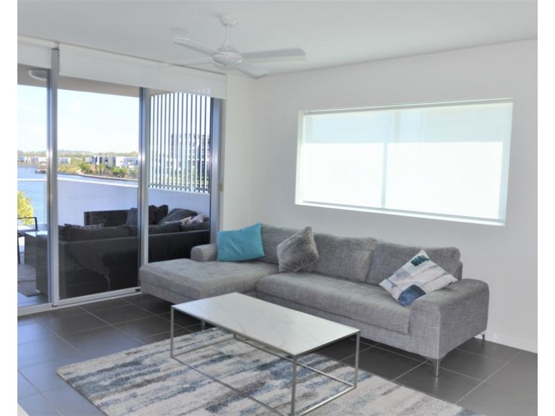 Unit 12 12 Bright Place, Birtinya QLD 4575