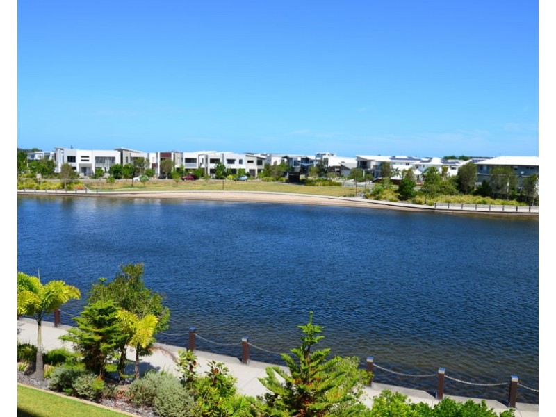 Unit 12 12 Bright Place, Birtinya QLD 4575