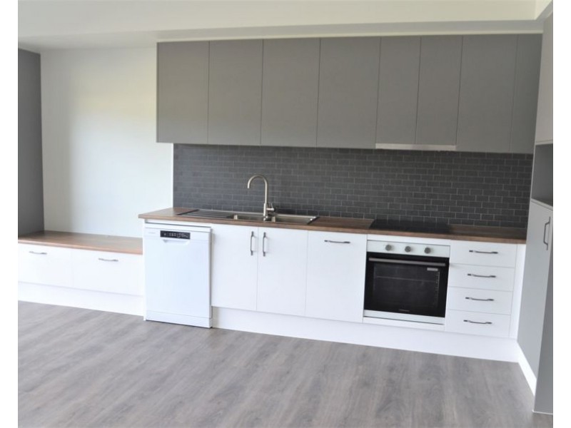 8/35 Lenco Crescent, Landsborough QLD 4550