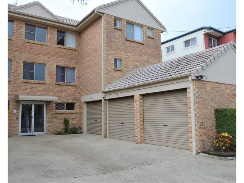 U4/8 Broadmeadows Road, Maroochydore QLD 4558