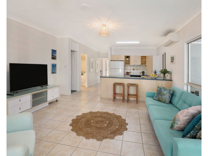 2 Corsica Court, Parrearra QLD 4575