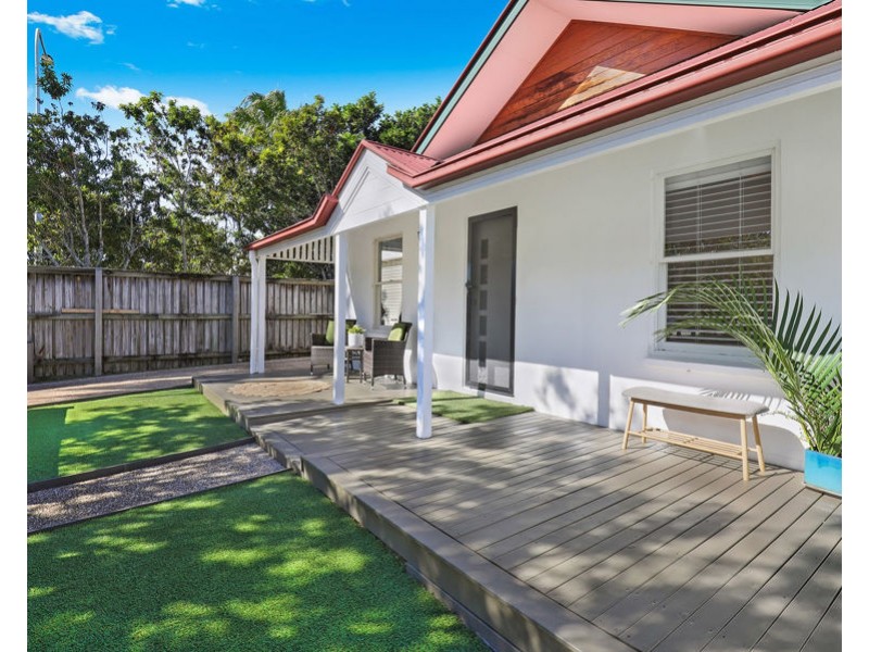 2 Corsica Court, Parrearra QLD 4575