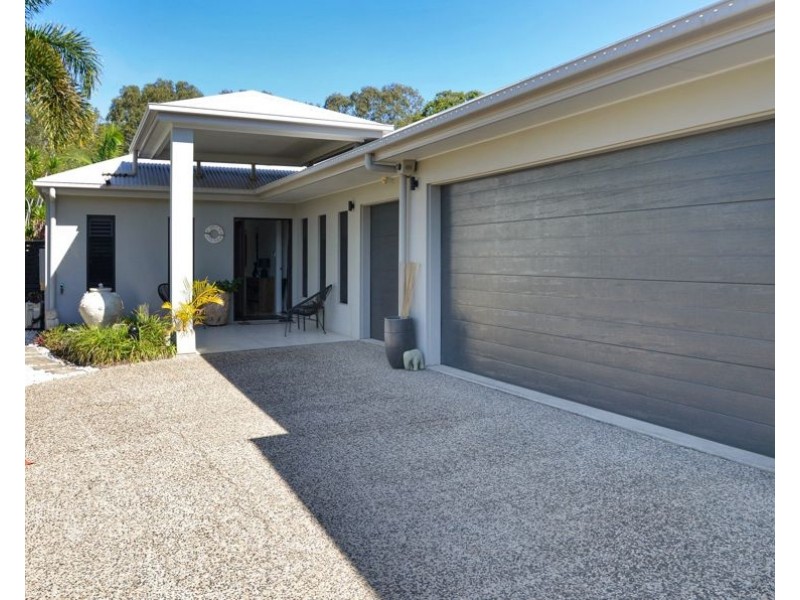 10 Jersey Place, Parrearra QLD 4575