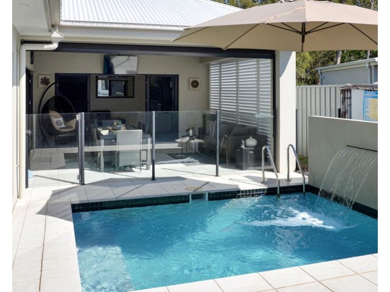 10 Jersey Place, Parrearra QLD 4575