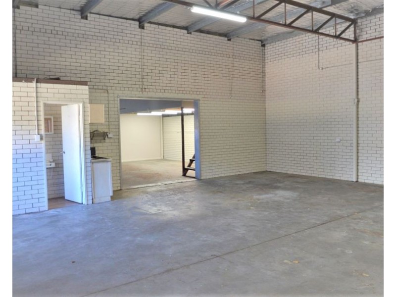 9 Commerce Ave, Warana QLD 4575