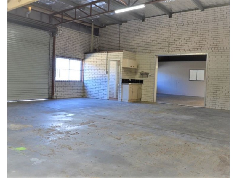 9 Commerce Ave, Warana QLD 4575