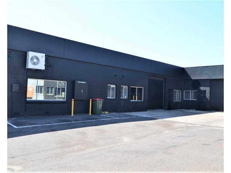 9 Commerce Ave, Warana QLD 4575