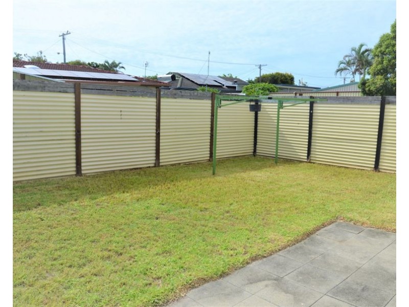 Unit 1/163 Nicklin Way, Warana QLD 4575