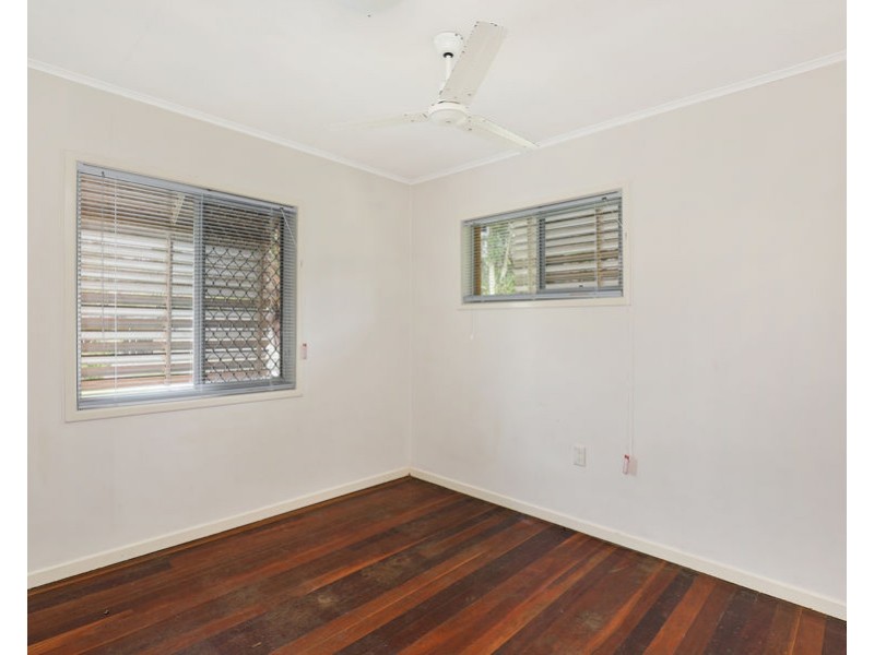 9 Marlua Ave, Moffat Beach QLD 4551