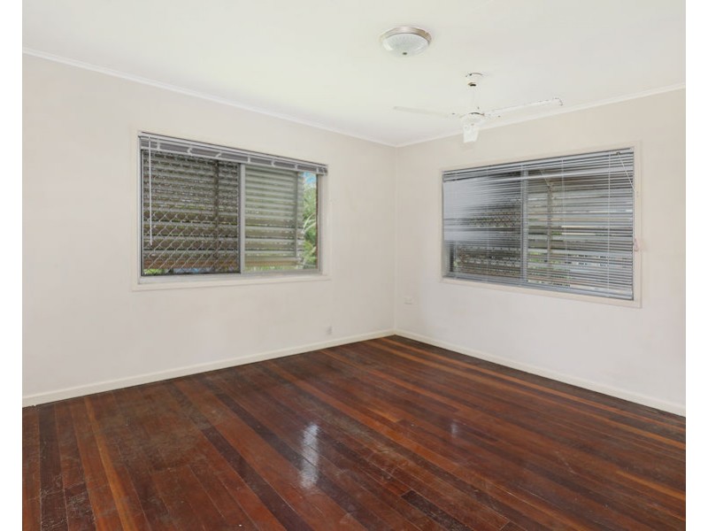9 Marlua Ave, Moffat Beach QLD 4551