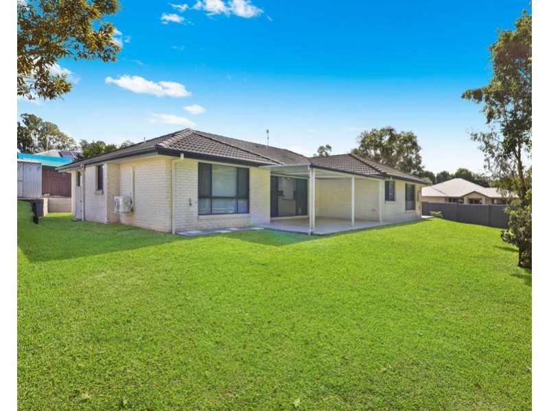 4 Macadam Court, Palmview QLD 4553