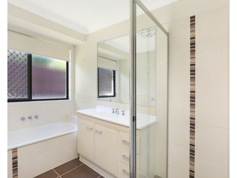 4 Macadam Court, Palmview QLD 4553