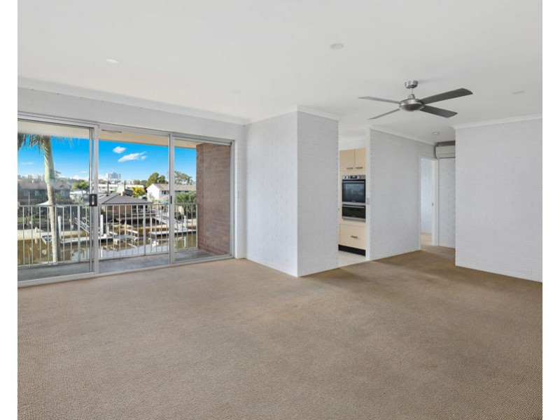 U5/24 Pangarinda Place, Mooloolaba QLD 4557