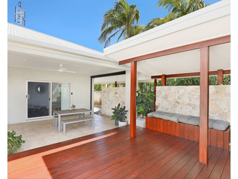 2 Sumatra Ct, Parrearra QLD 4575