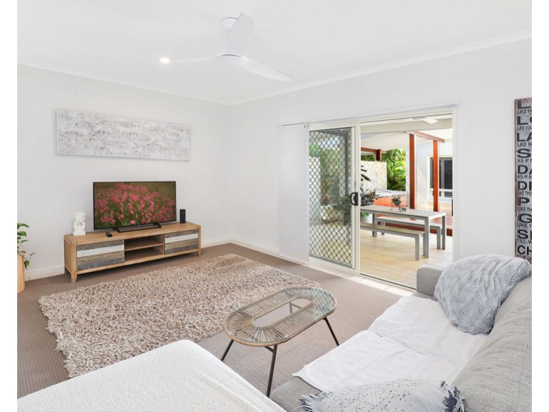 2 Sumatra Ct, Parrearra QLD 4575