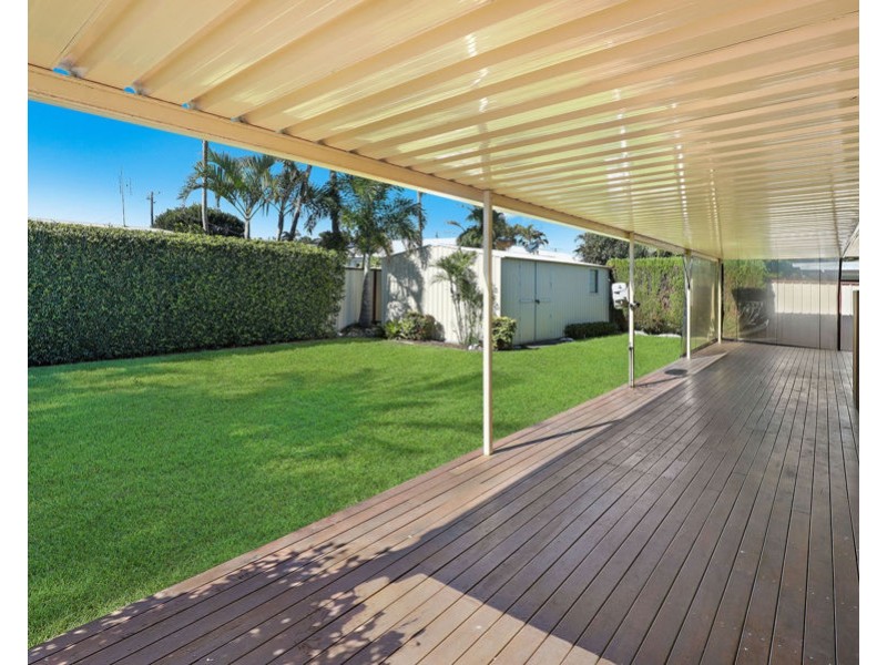 167 Nicklin Way, Warana QLD 4575