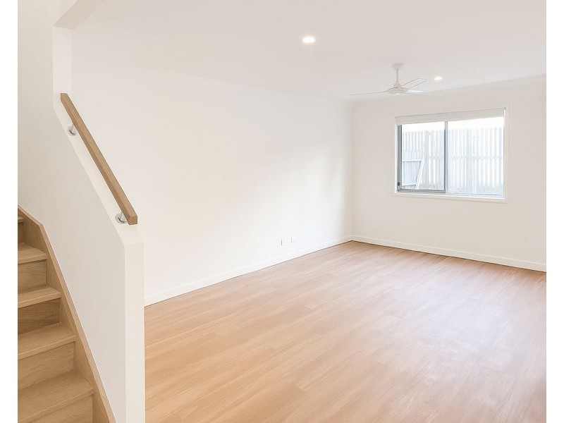 U30 2-12 Kurrimine Crescent, Mountain Creek QLD 4557