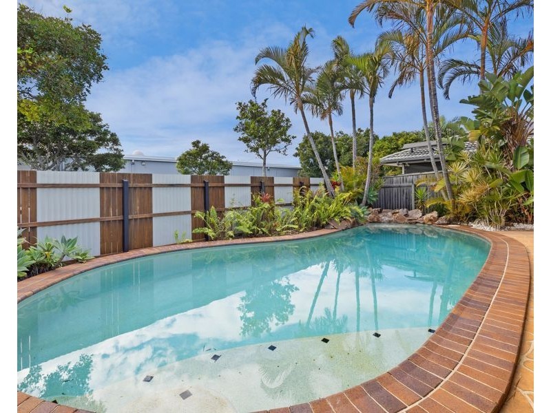 13 Chelsea Cres, Minyama QLD 4575
