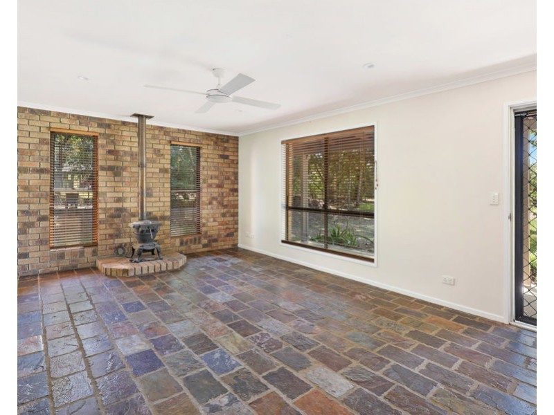 74 Kings Road, Glass House Mountains QLD 4518