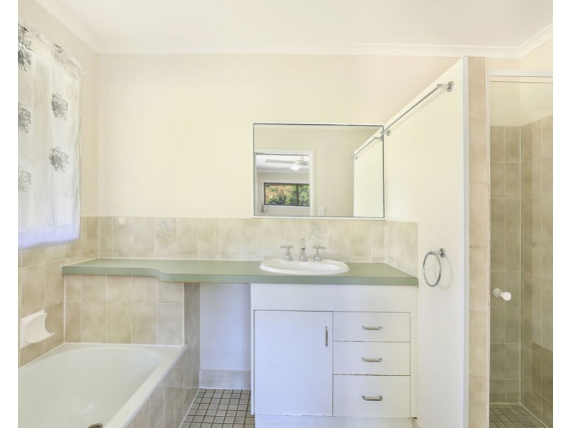 74 Kings Road, Glass House Mountains QLD 4518