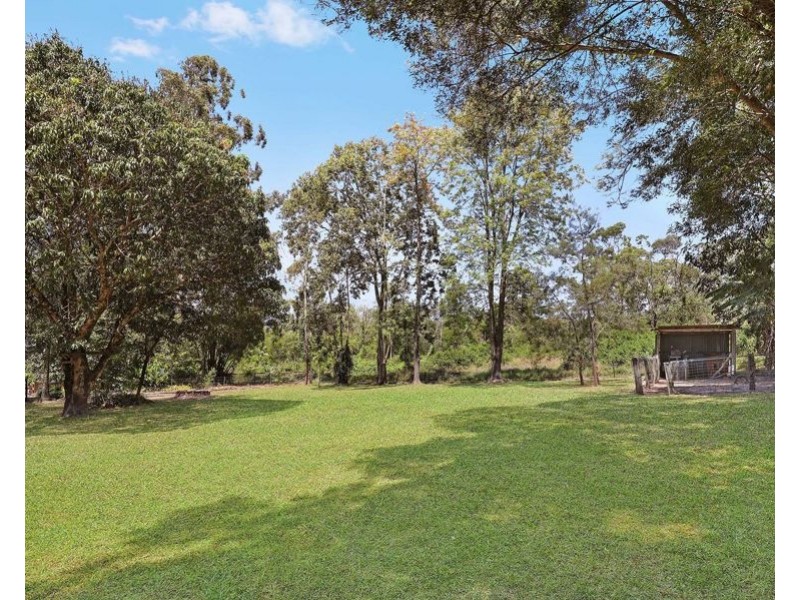 74 Kings Road, Glass House Mountains QLD 4518