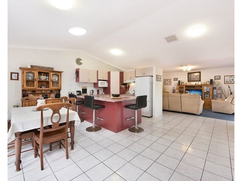 18 Liesegang Street, Currimundi QLD 4551