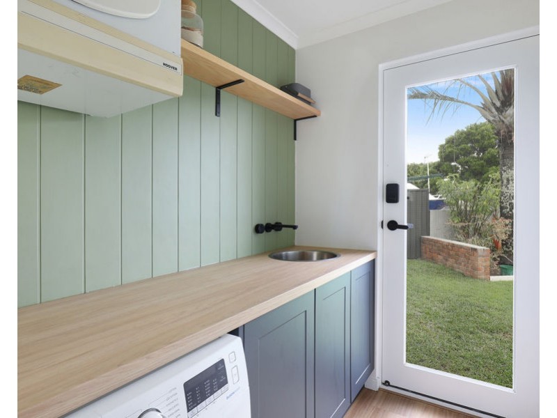 14 Richmond Place, Minyama QLD 4575
