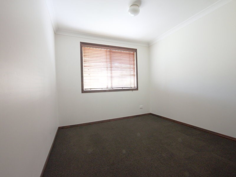 279 Cotlew St, West, Ashmore QLD 4214