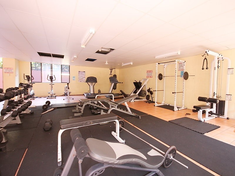 7-11 Brown Street, Labrador QLD 4215