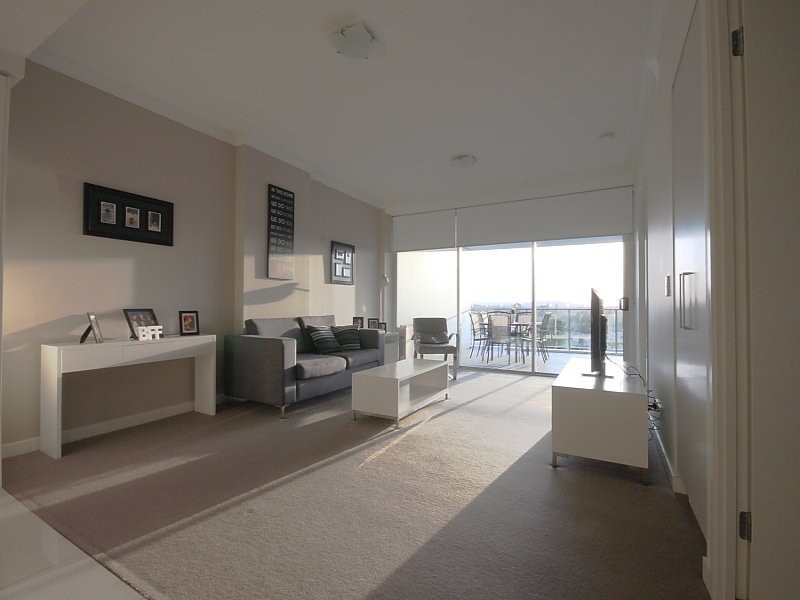 430 Marine Pde, Biggera Waters QLD 4216