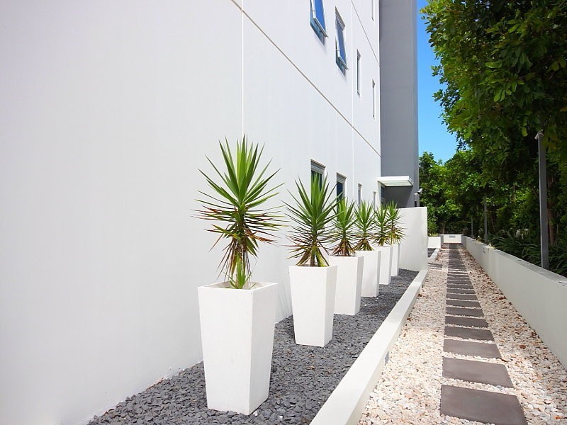 430 Marine Pde, Biggera Waters QLD 4216