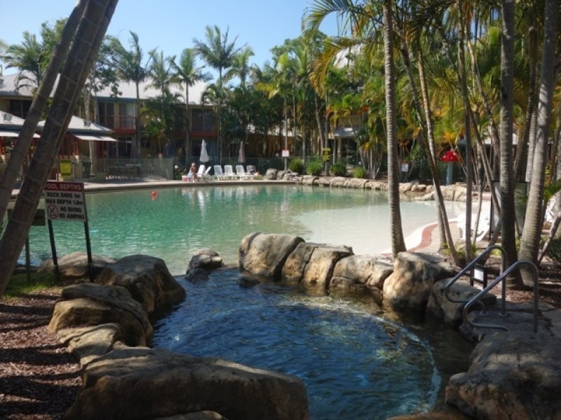 2320 Gold Coast Highway, Mermaid Beach QLD 4218