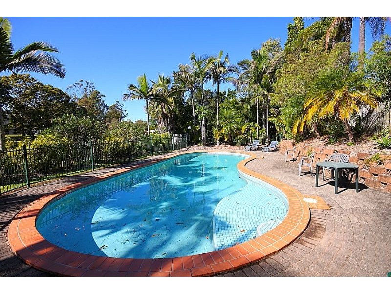 279 Cotlew Street West, Ashmore QLD 4214