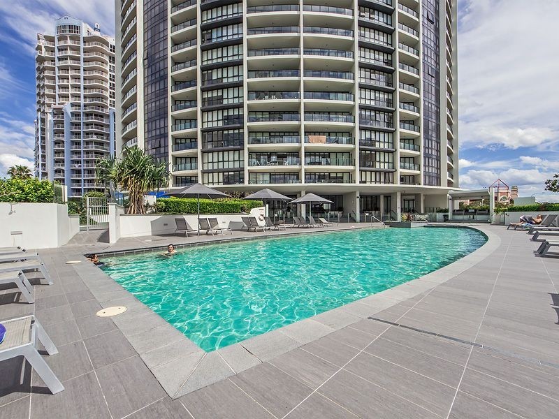 22 Surf Pde, Broadbeach QLD 4218