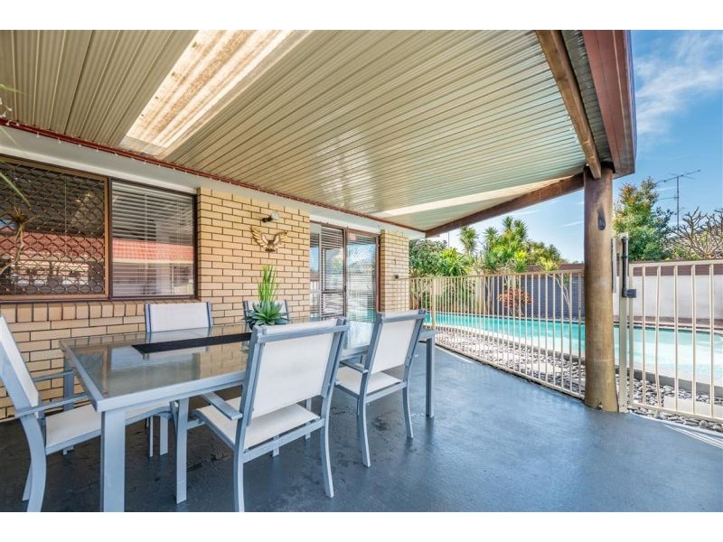 139 Markeri St, Mermaid Waters QLD 4218
