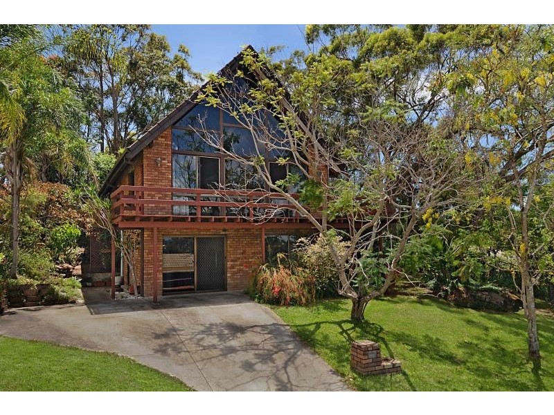 17 Warrawee Av, Ashmore QLD 4214