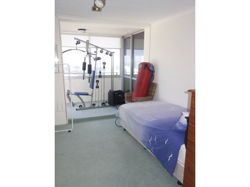 20 Old Burleigh Road, Surfers Paradise QLD 4217