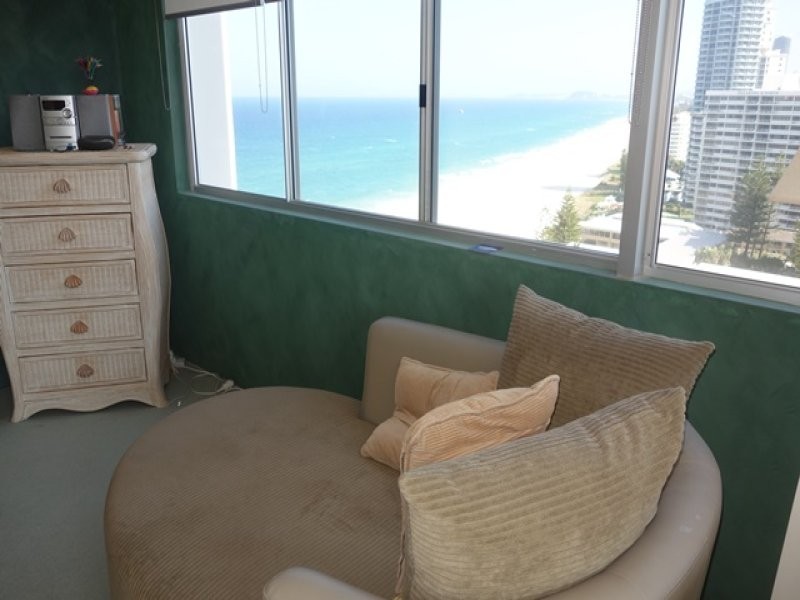 20 Old Burleigh Road, Surfers Paradise QLD 4217